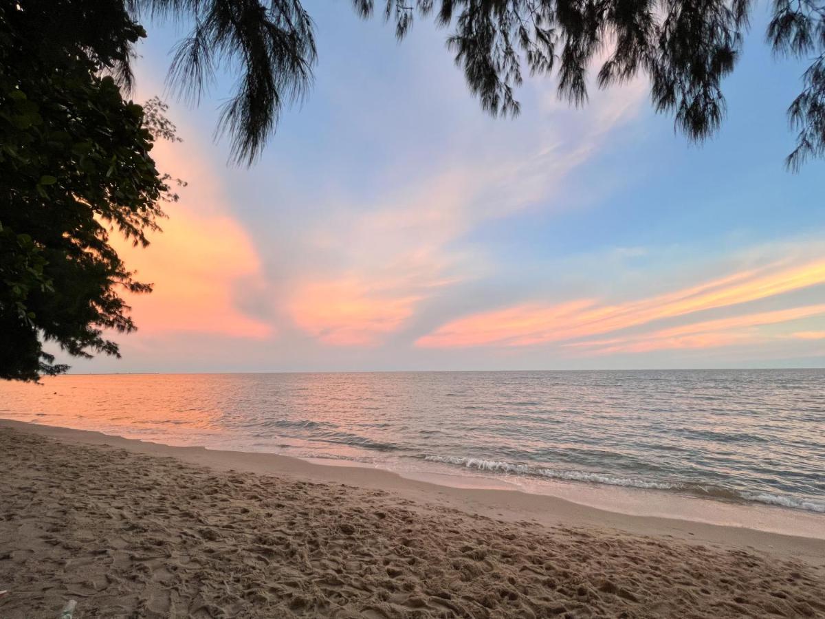 Sky&Sea Cha-Am Beach Ngoại thất bức ảnh